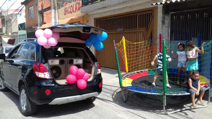 Chá Revelação com Carro de Som