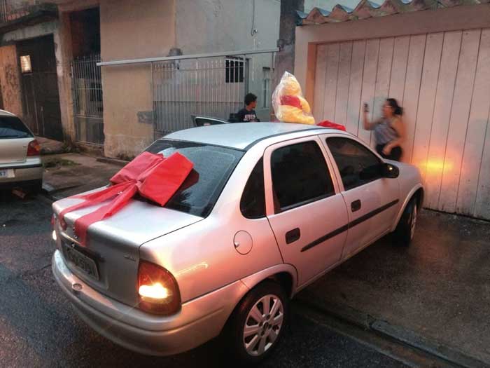 Loucura de Amor para Entrega de um carro