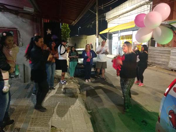 Telemensagem de Aniversário para Irmã