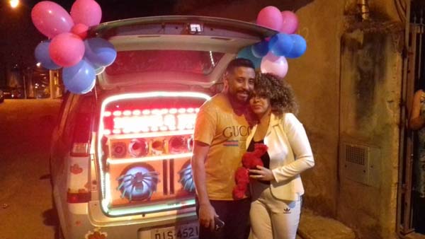 Pedido de Casamento com carro de som
