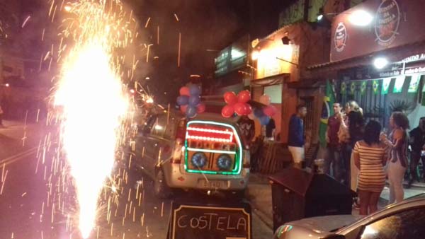 Telemensagem ao Vivo para Namorada