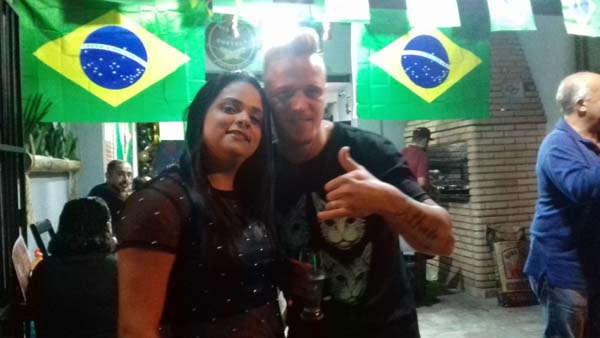 Telemensagem ao Vivo para Namorada
