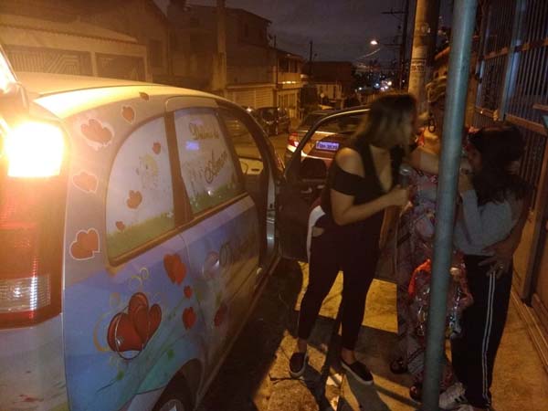 Telemensagem com carro de som