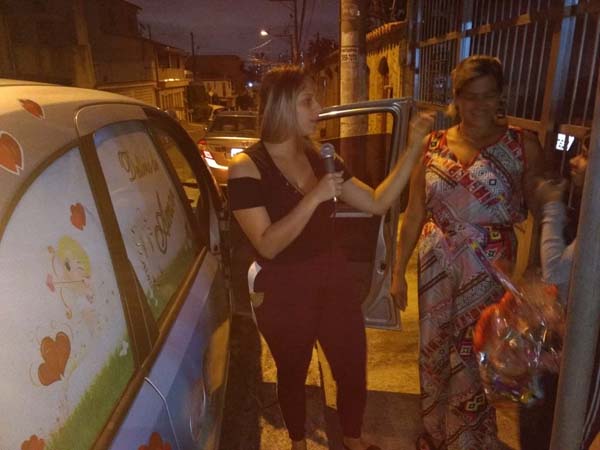 Telemensagem com carro de som