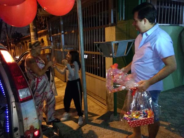 Telemensagem com carro de som