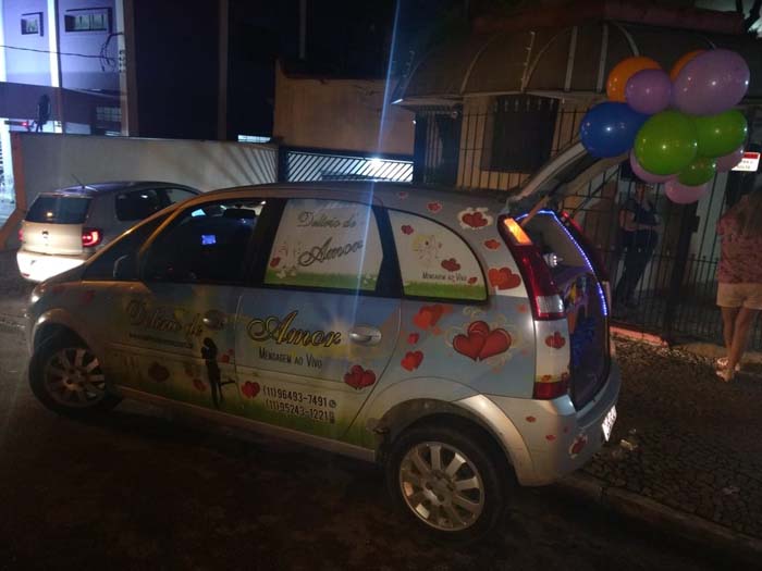Homenagem com Carro de Som para Esposo