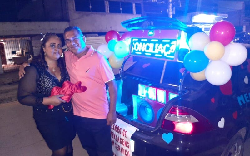 Homenagem ao Vivo na Zona Norte para Aniversário da Esposa