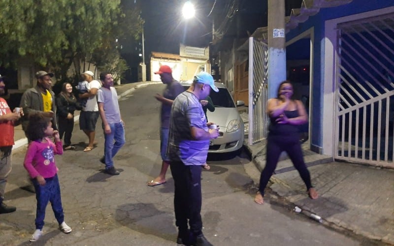 Homenagem ao Vivo para a esposa no Sapopemba
